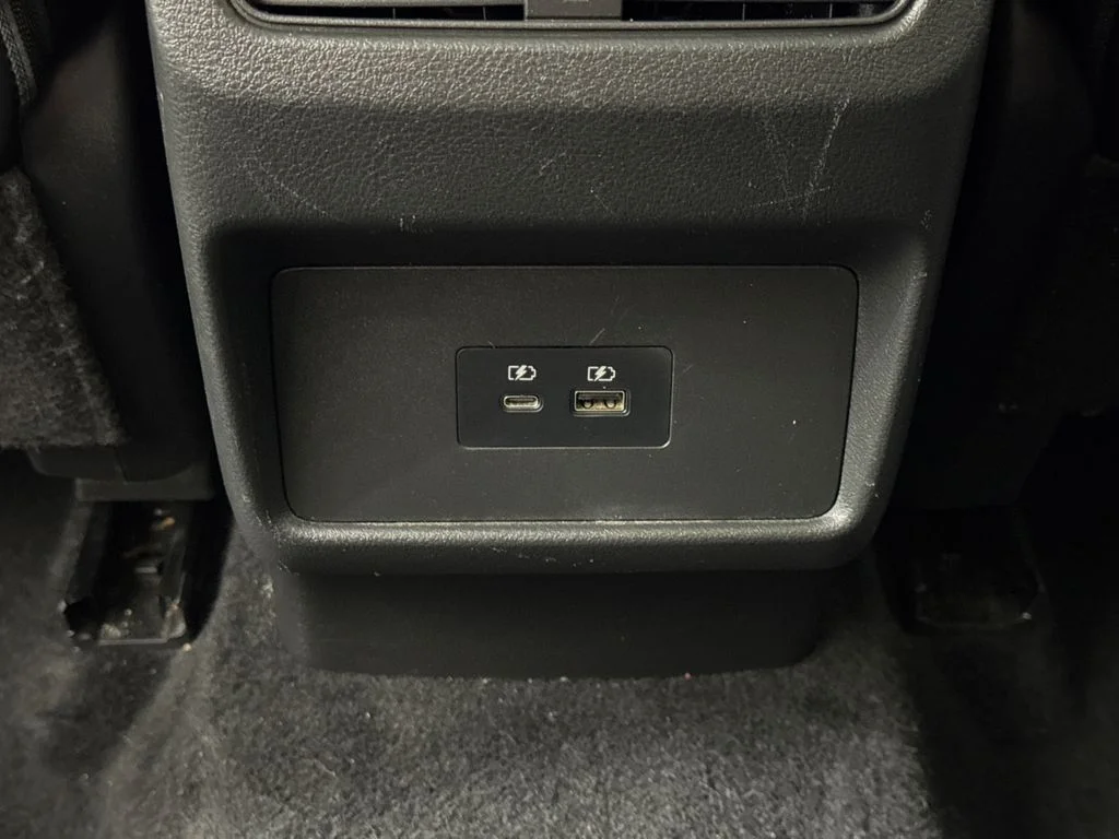 Used 2023 Pearl White Nissan SV image 14