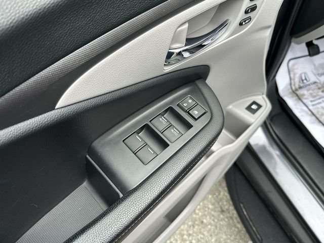 Certified Used 2022 Modern Steel Metallic Honda RTL-E image 17