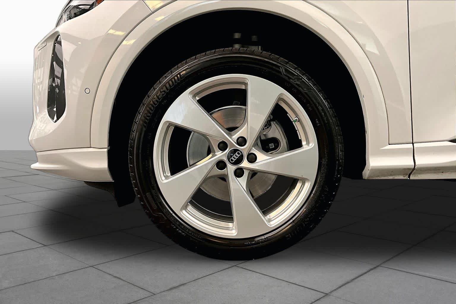 2025 Audi Q5 Premium Plus - Photo 10
