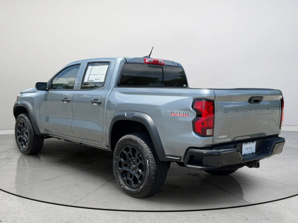 2026 Chevrolet Colorado Trail Boss - Photo 7