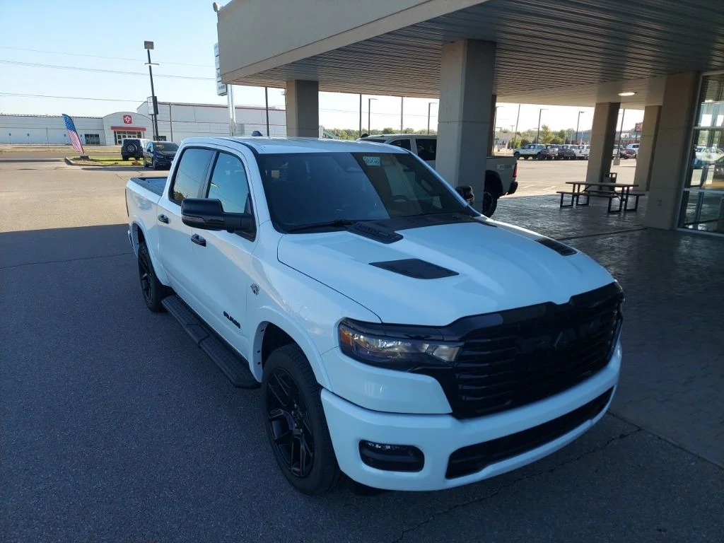 New 2026 Bright White Clear-Coat Exterior Paint RAM Laramie image 2
