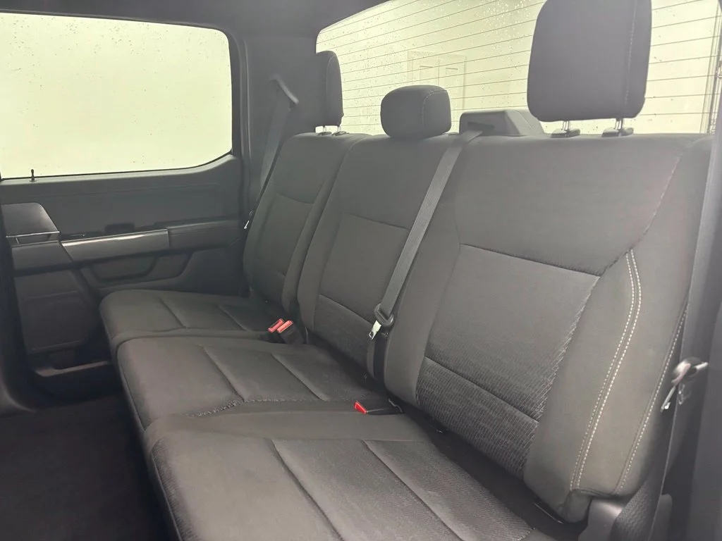 Used 2023 Black Ford XLT image 40