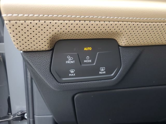 2026 Volkswagen Atlas Cross Sport SE w/Tech - Photo 29