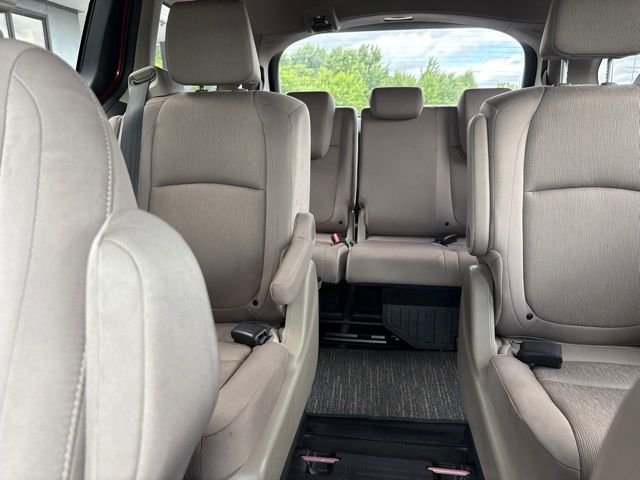 2024 Honda Odyssey EX - Photo 13