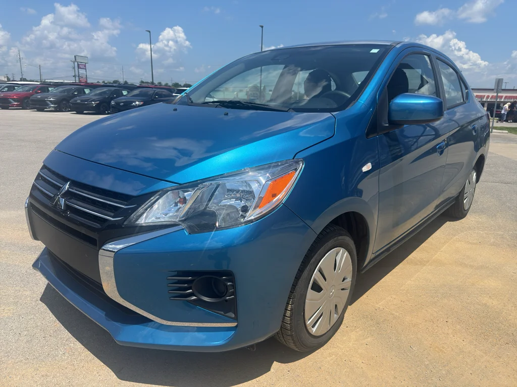 Used 2024 Sapphire Blue Metallic Mitsubishi ES image 7