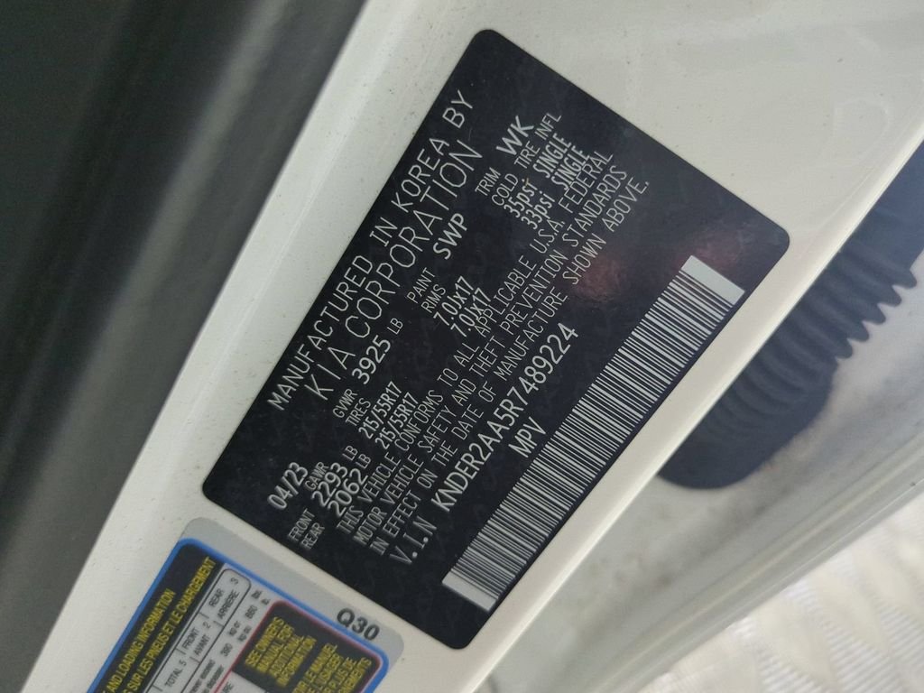Used 2024 White Kia EX image 39