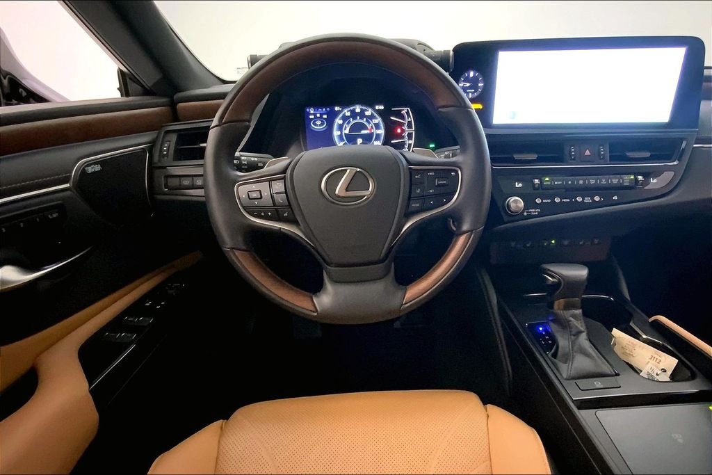 Used 2025 Obsidian Lexus 350 Ultra Luxury image 4