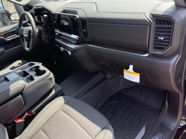 2026 GMC Sierra 2500HD SLE - Photo 17