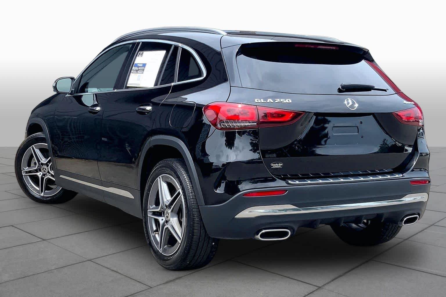 Used 2023 Night Black Mercedes-Benz GLA 250 image 12