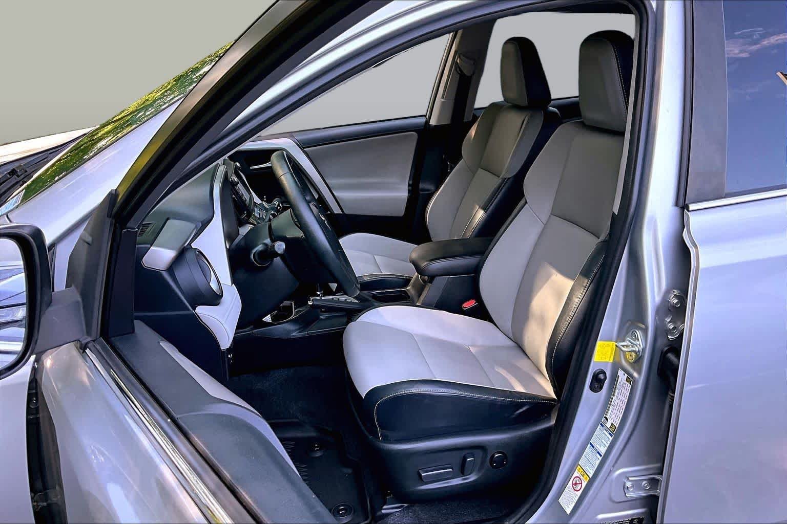 Used 2016 Silver Sky Metallic Toyota Limited image 16