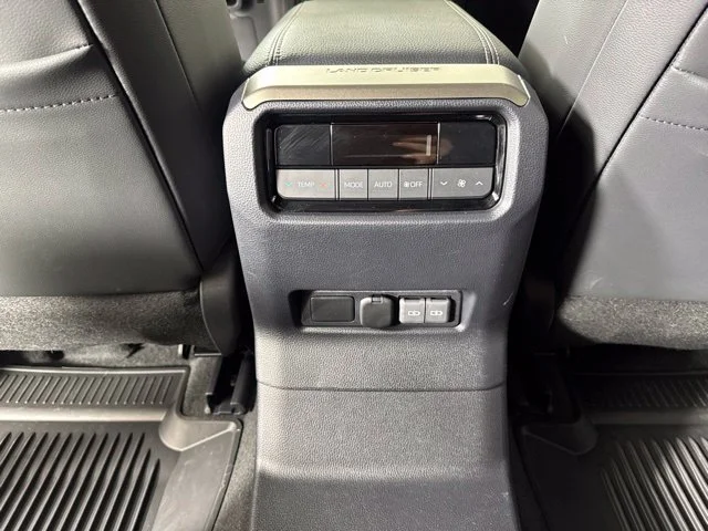 2025 Toyota Land Cruiser Land Cruiser 1958 - Photo 13