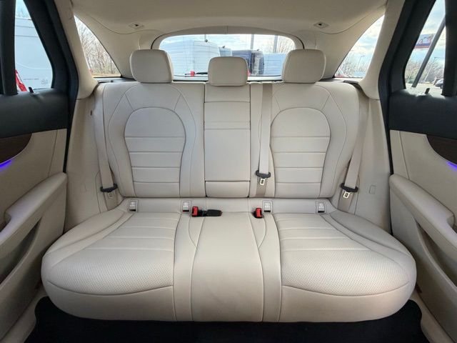 Certified Used 2022 Blue Mercedes-Benz GLC 300 image 16