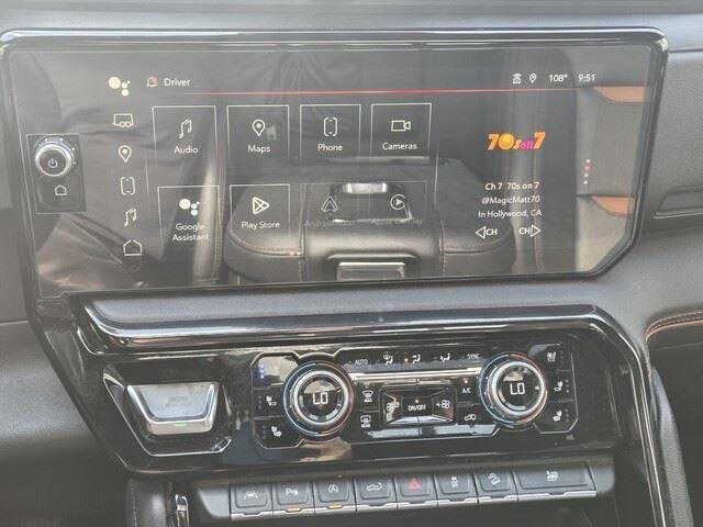 Used 2022 Titanium Rush Metallic GMC AT4 image 18