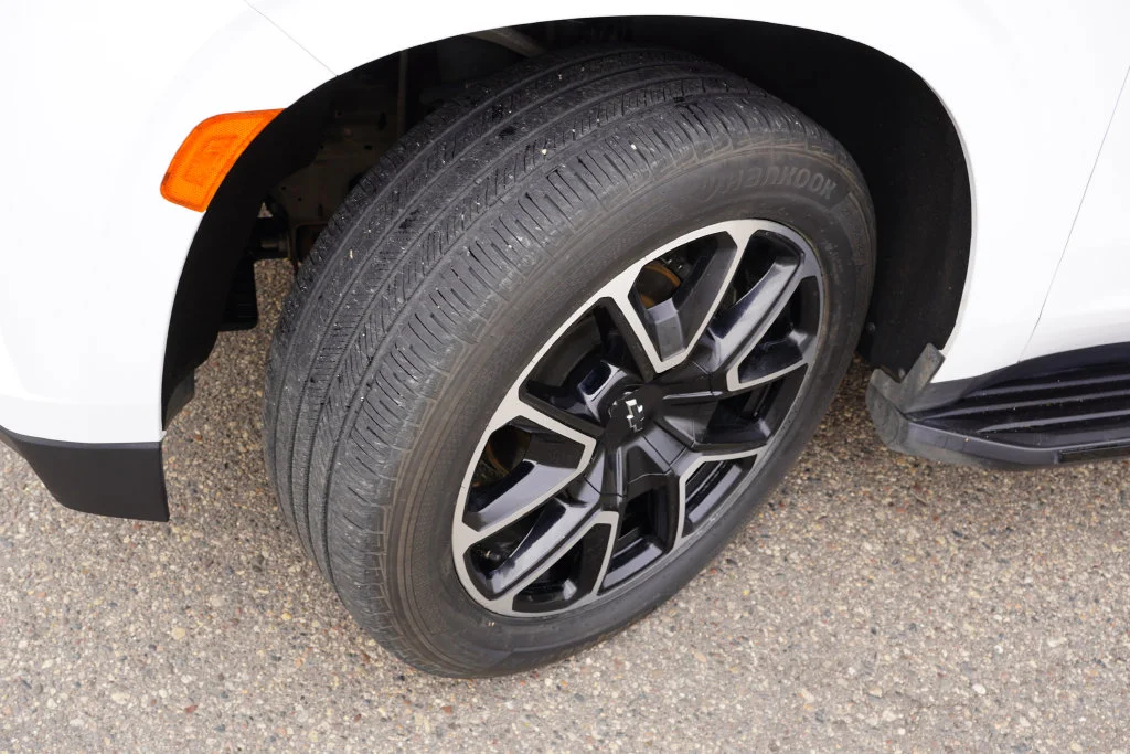 Used 2022 Summit White Chevrolet RST image 13
