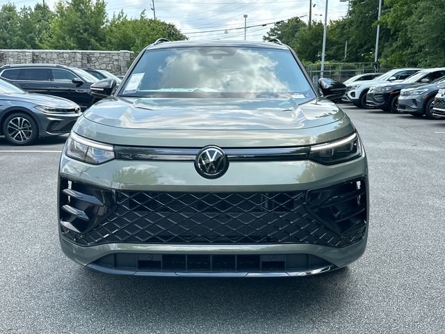 New 2026 Green Volkswagen 2.0T SE R-Line Black image 2