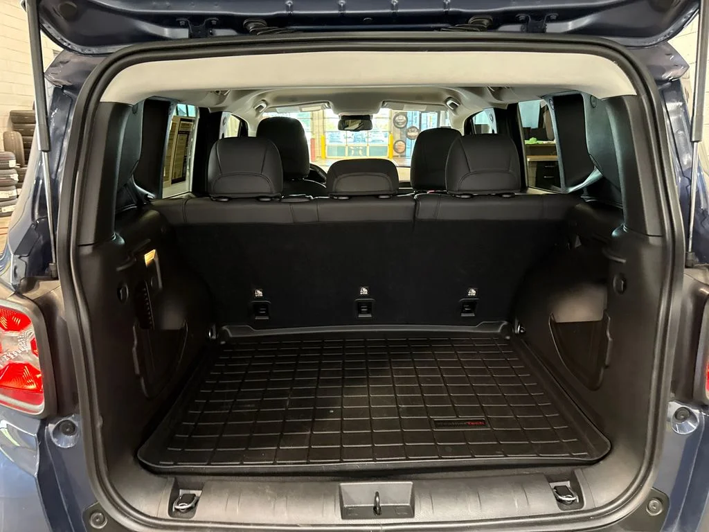 Used 2023 Blue Jeep Trailhawk image 12