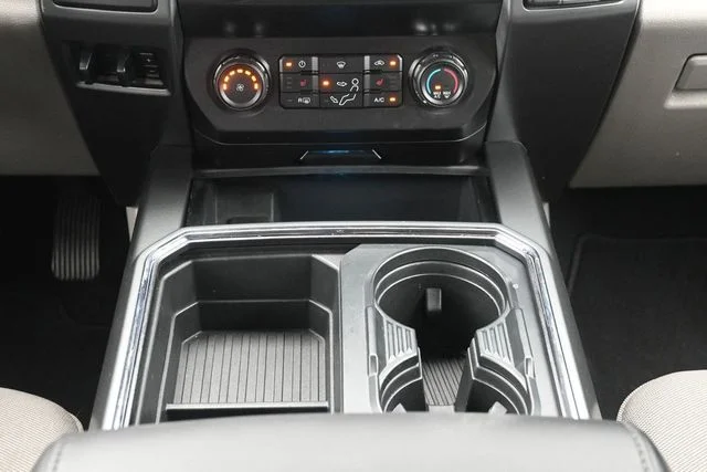 Used 2021 Black Ford XLT image 20