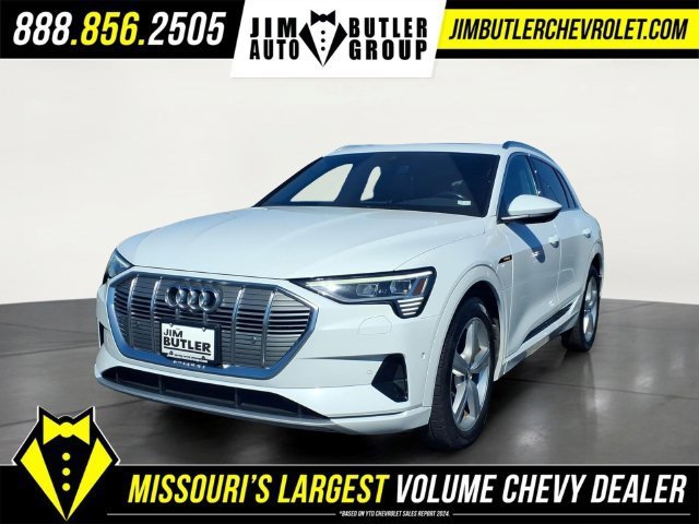 2019 Audi e-tron Premium Plus