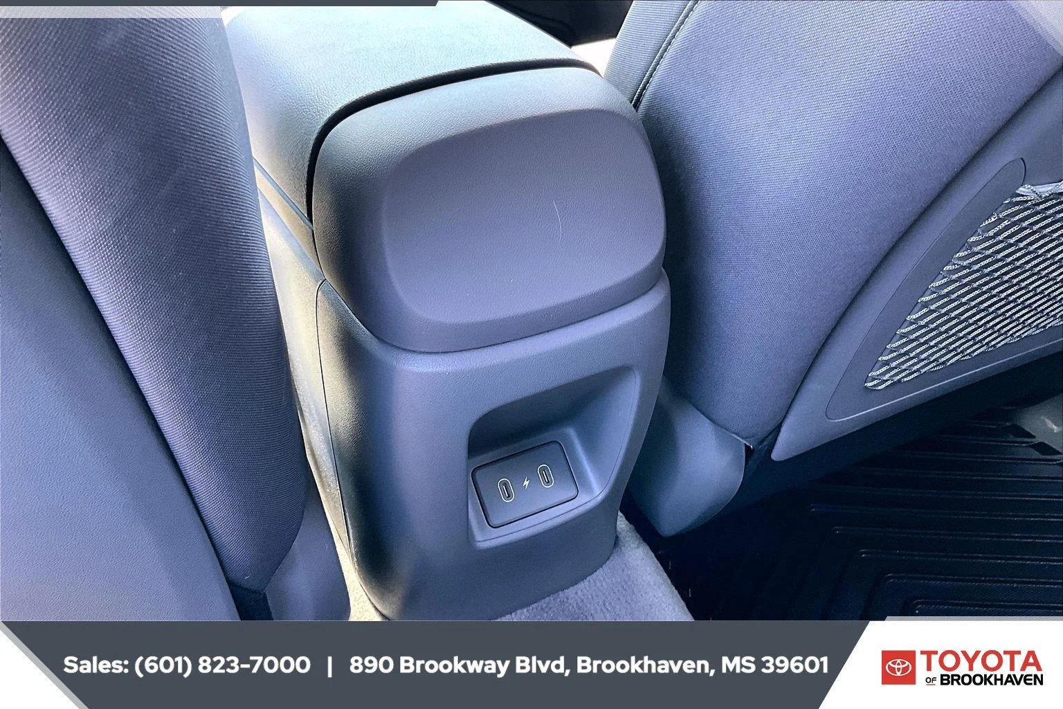 Used 2026 Amazon Gray Hyundai SEL Sport Premium image 24