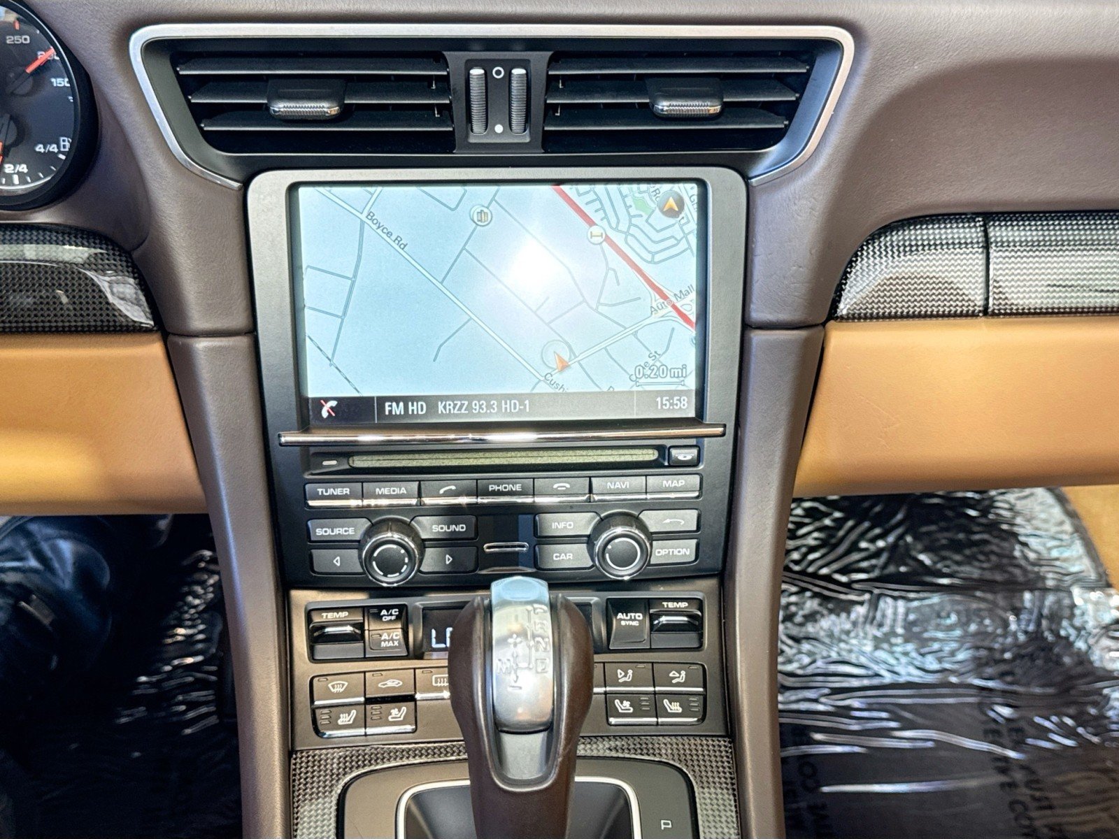Used 2014 GT Silver Metallic Porsche Turbo S image 16