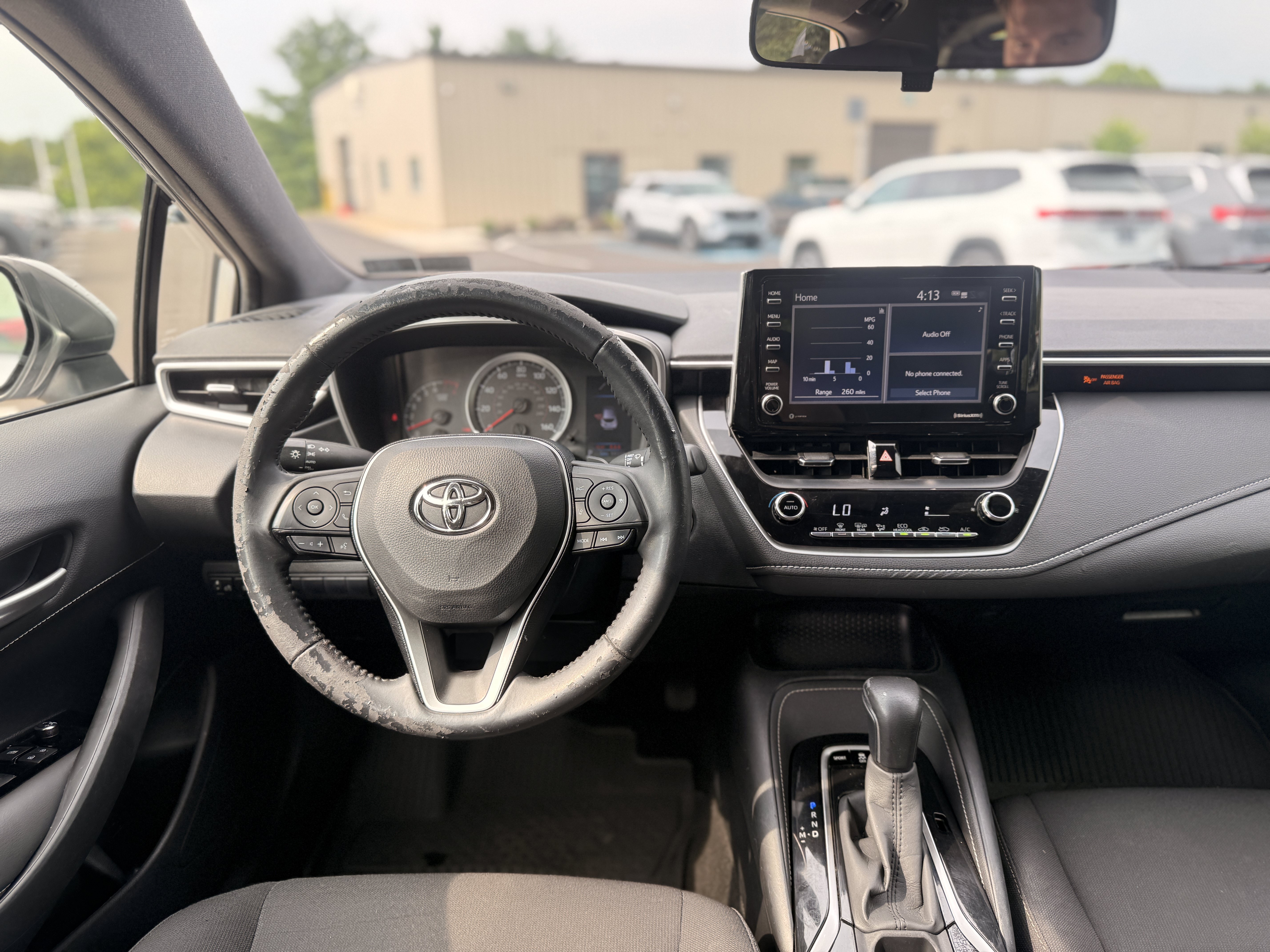 Used 2020  Toyota  image 26