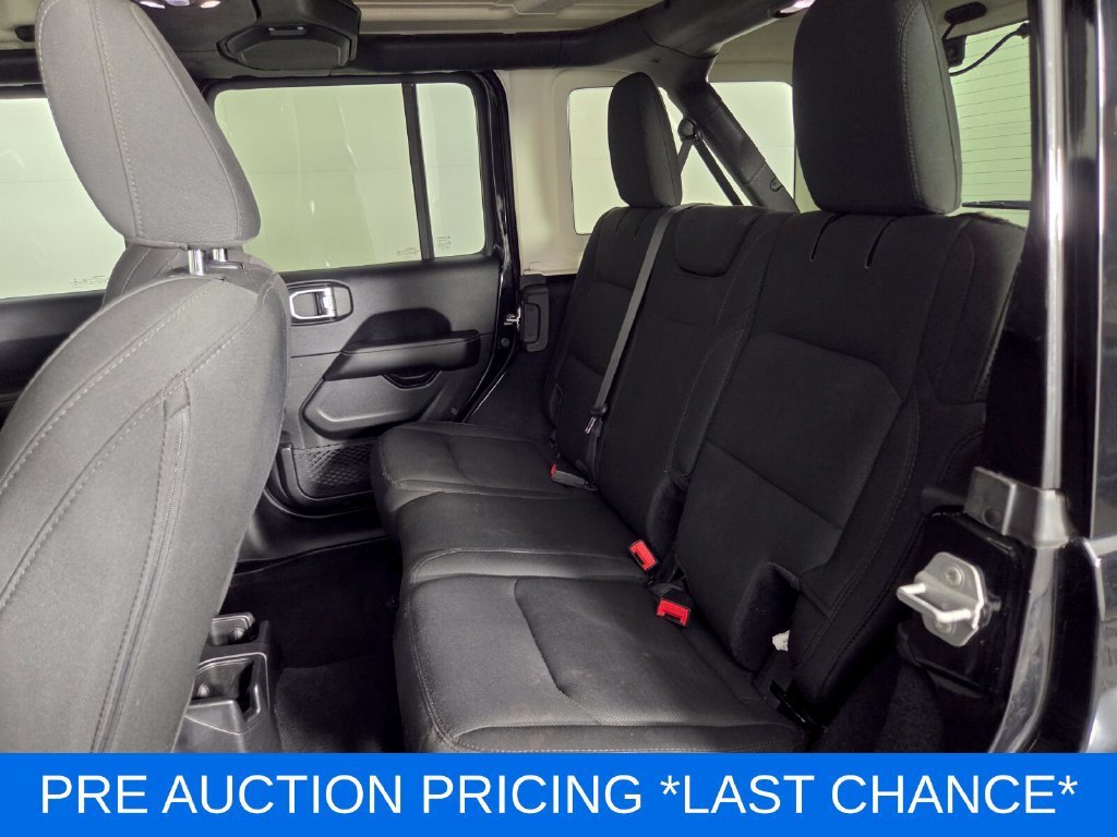 2019 Jeep Wrangler Unlimited Sahara - Photo 23