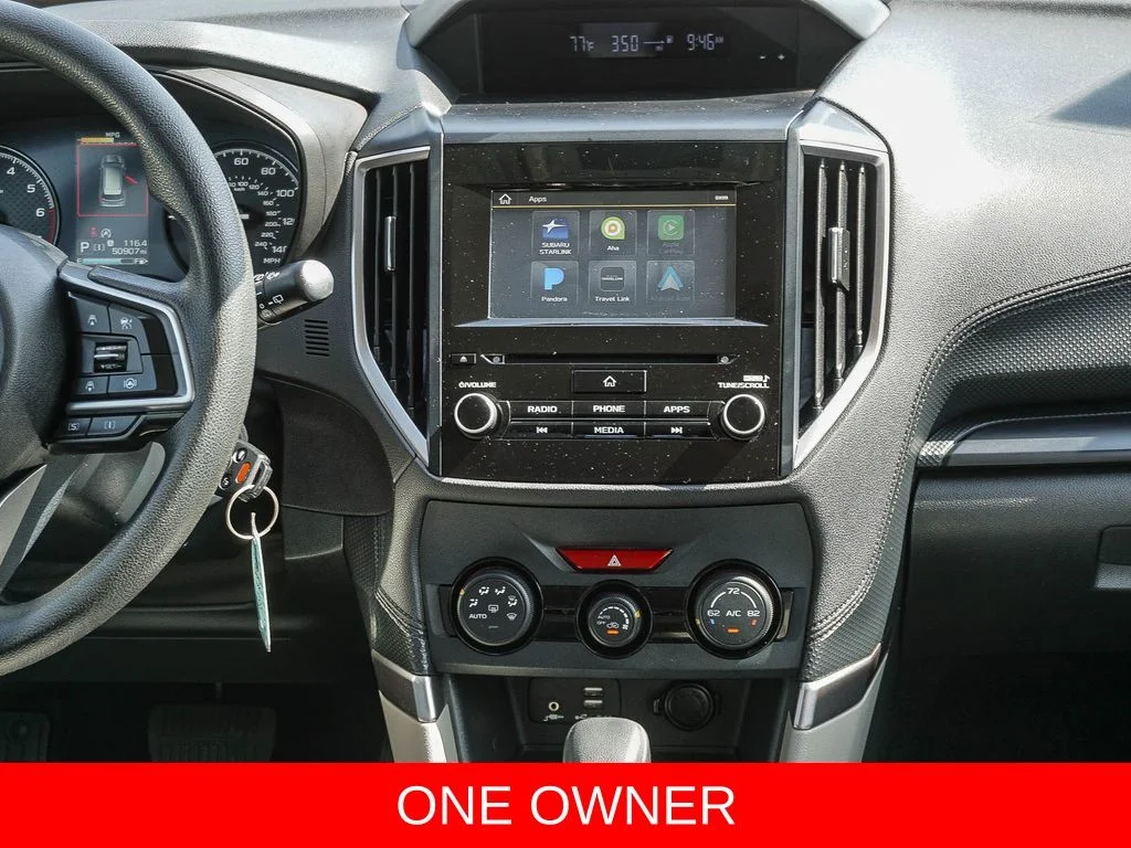 Used 2020 White Subaru Base image 15