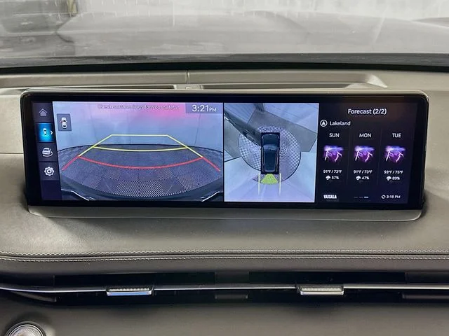Pre-Owned 2023 Genesis GV70 2.5T