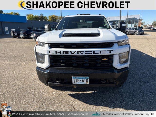 Used 2022 Chevrolet Silverado 2500HD Custom with VIN 1GC4YME76NF305868 for sale in Shakopee, Minnesota