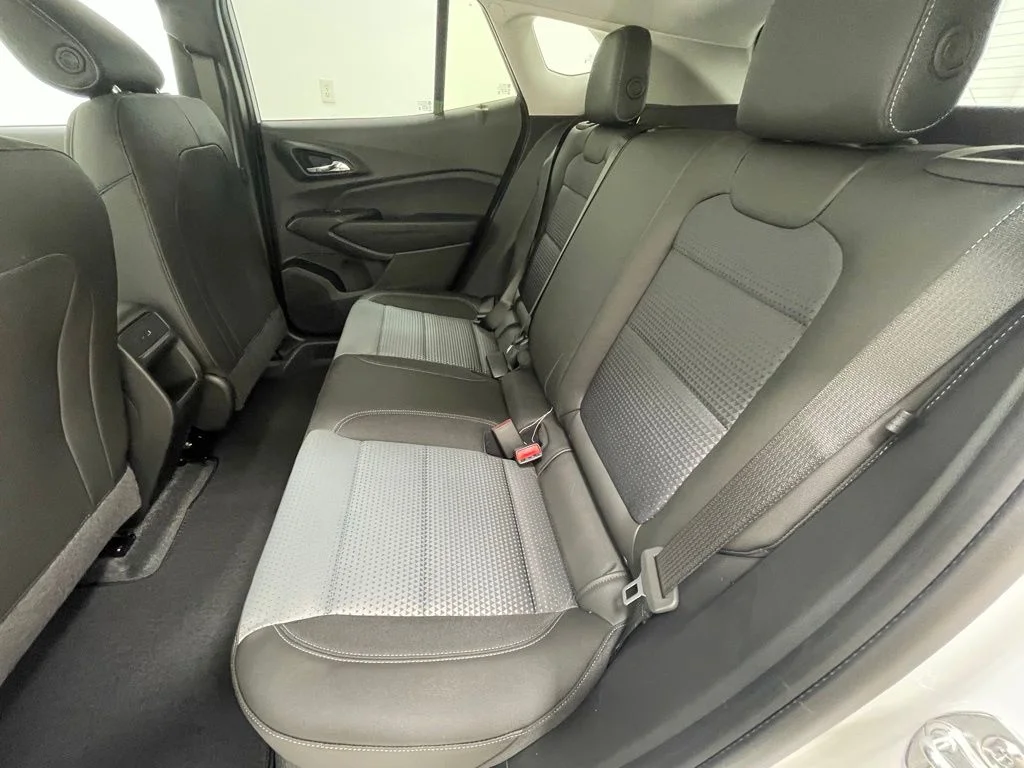 2026 Chevrolet Trax LT - Photo 10