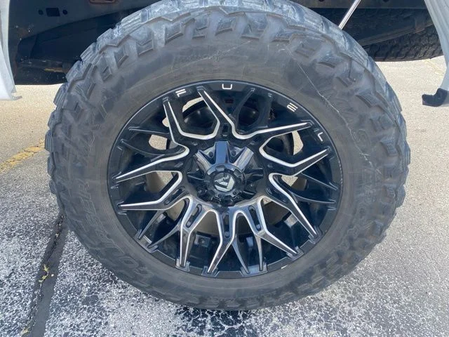 Used 2020 White Ford XLT image 9