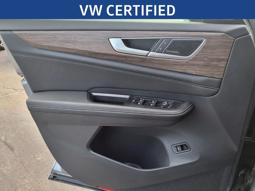 Certified Used 2025 Silver Mist Metallic Volkswagen 2.0T SEL Premium R-Line image 26