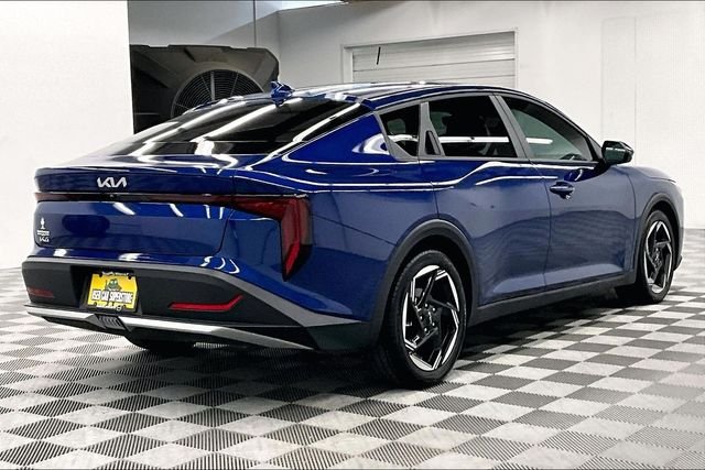 2025 Kia K4 EX - Photo 12
