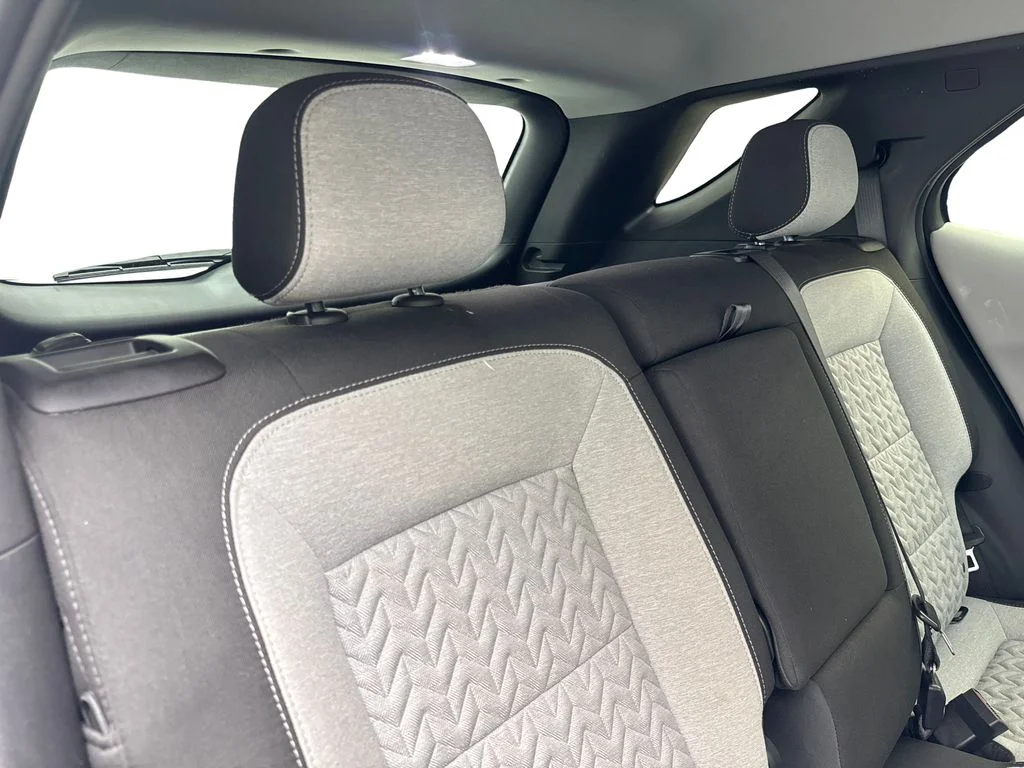 Used 2024 White Chevrolet LT image 41