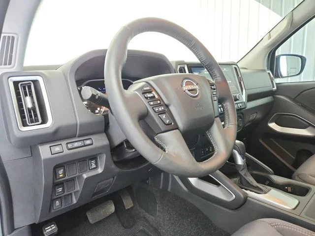 Used 2025 White Nissan SV image 18