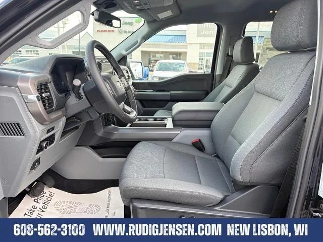 New 2026 Agate Black Metallic Ford XLT image 44