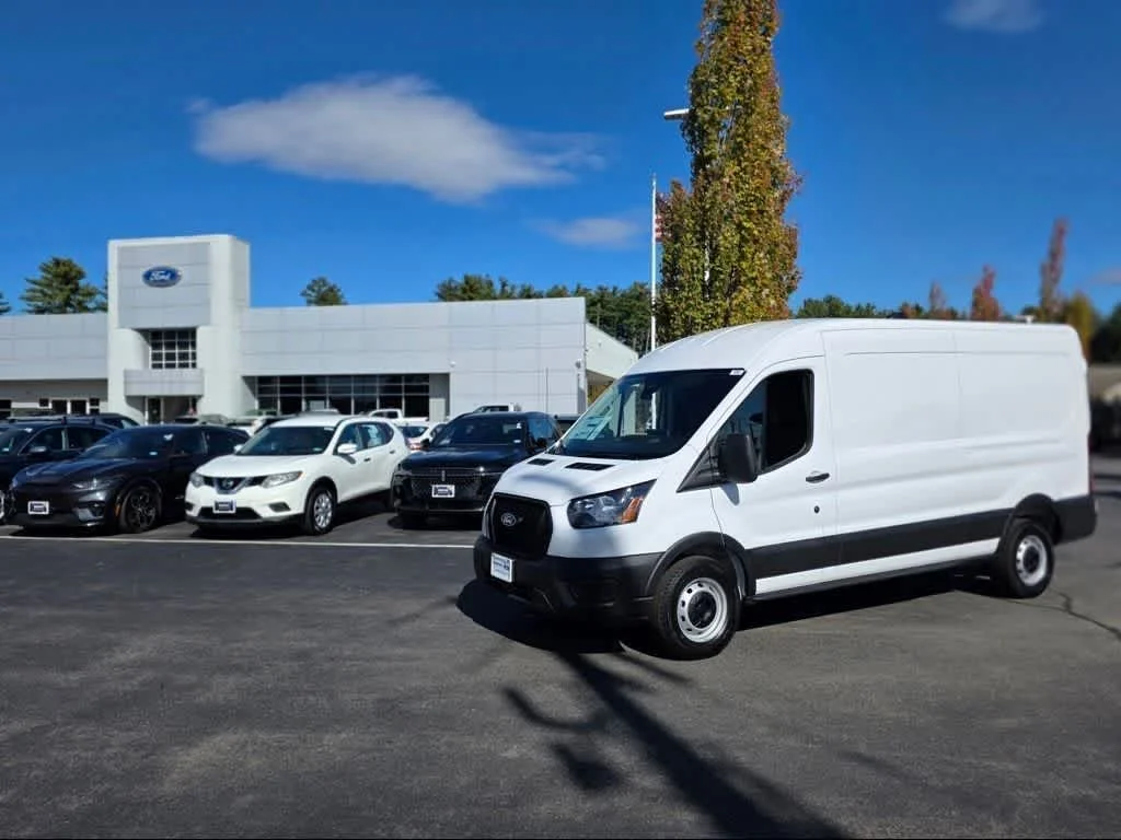 New 2026 Oxford White Ford  image 26