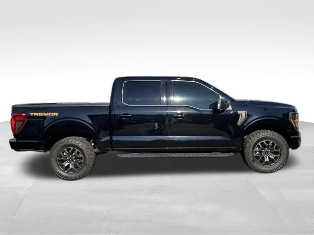 Used 2025 Black Ford Tremor image 8