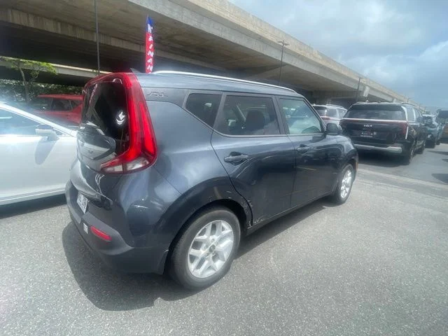 Used 2020 Gray Kia LX image 4