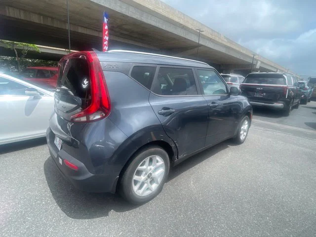 Used 2020 Gray Kia LX image 4