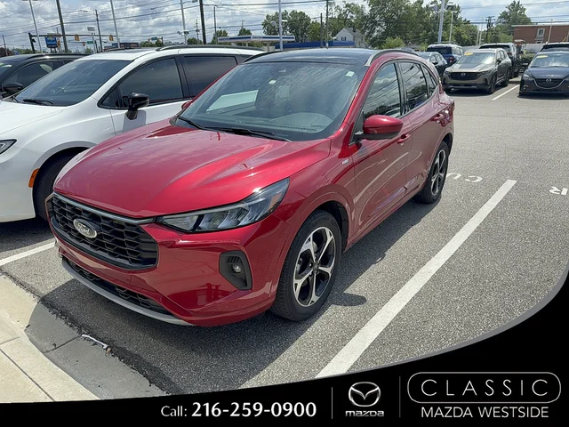 2023 Ford Escape ST-Line Select