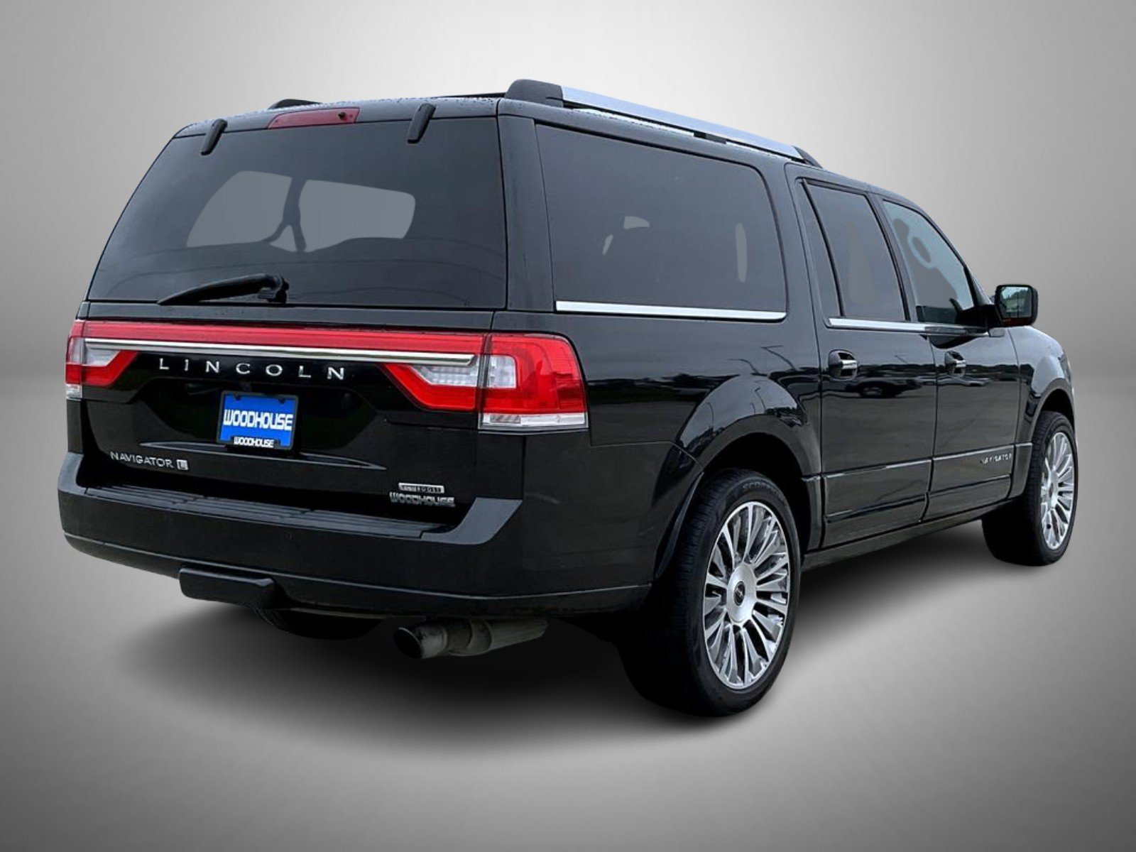 Used 2015 Black Lincoln Base image 5