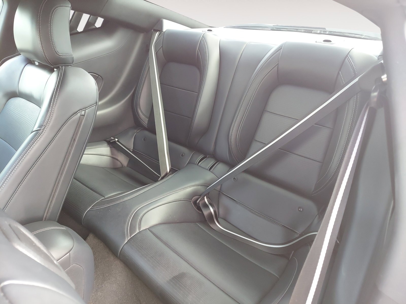 Used 2024 Shadow Black Ford GT Premium image 23