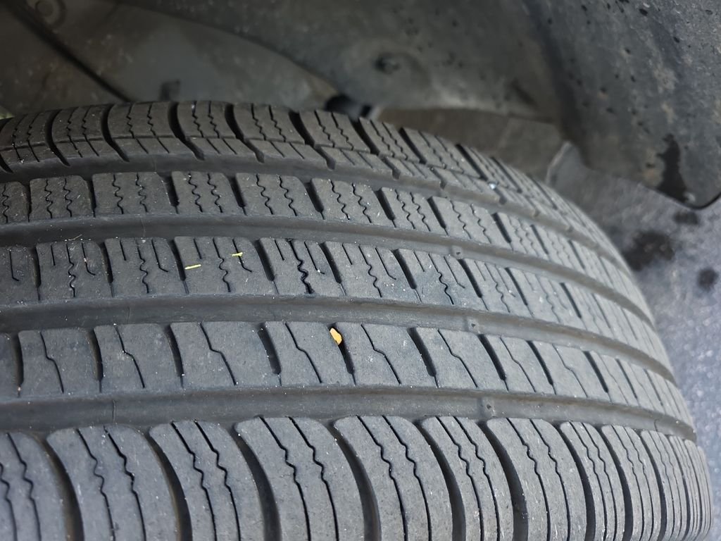 Used 2025 Graphite Hyundai SEL image 24