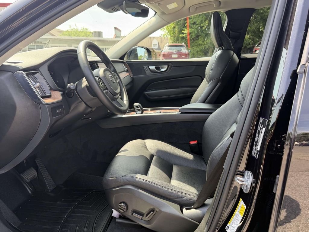Used 2024 Black Volvo T8 Plus Dark Theme image 16