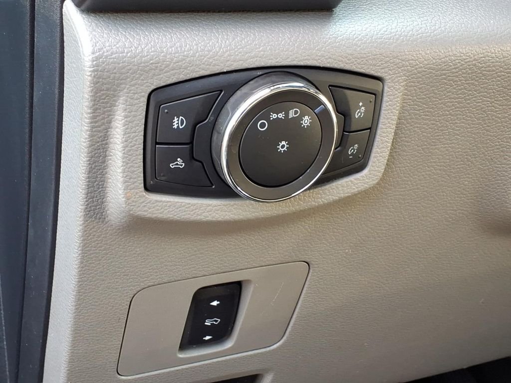 Certified Used 2022 Gray Metallic Ford XLT image 23