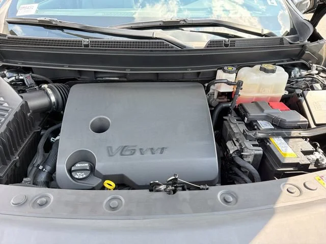 Certified Used 2023 Includes Spectra Gray lower exterior accent color.) Buick Premium image 31