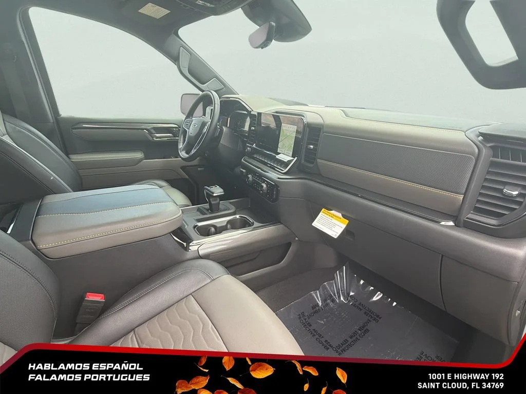 Used 2025 Slate Gray Metallic Chevrolet ZR2 image 33