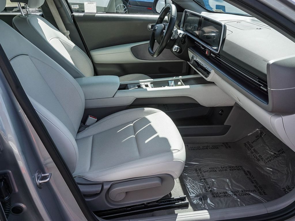 Certified Used 2023 Silver Hyundai SEL image 12