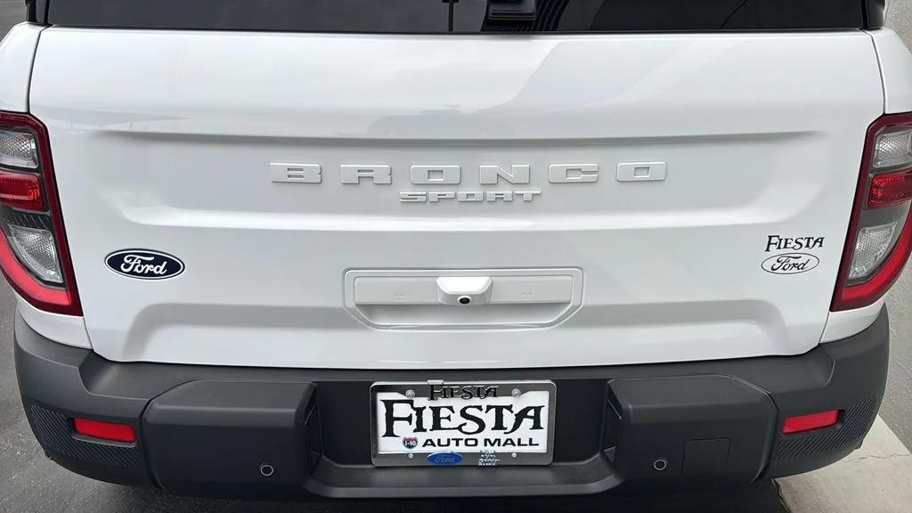 New 2026 Oxford White Ford Big Bend® image 6